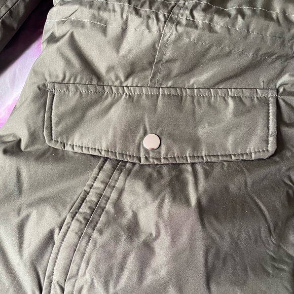 Big Chill Green Puffer Winter Coat with Faux Fur Hood Size 1x - Picture 2 of 7